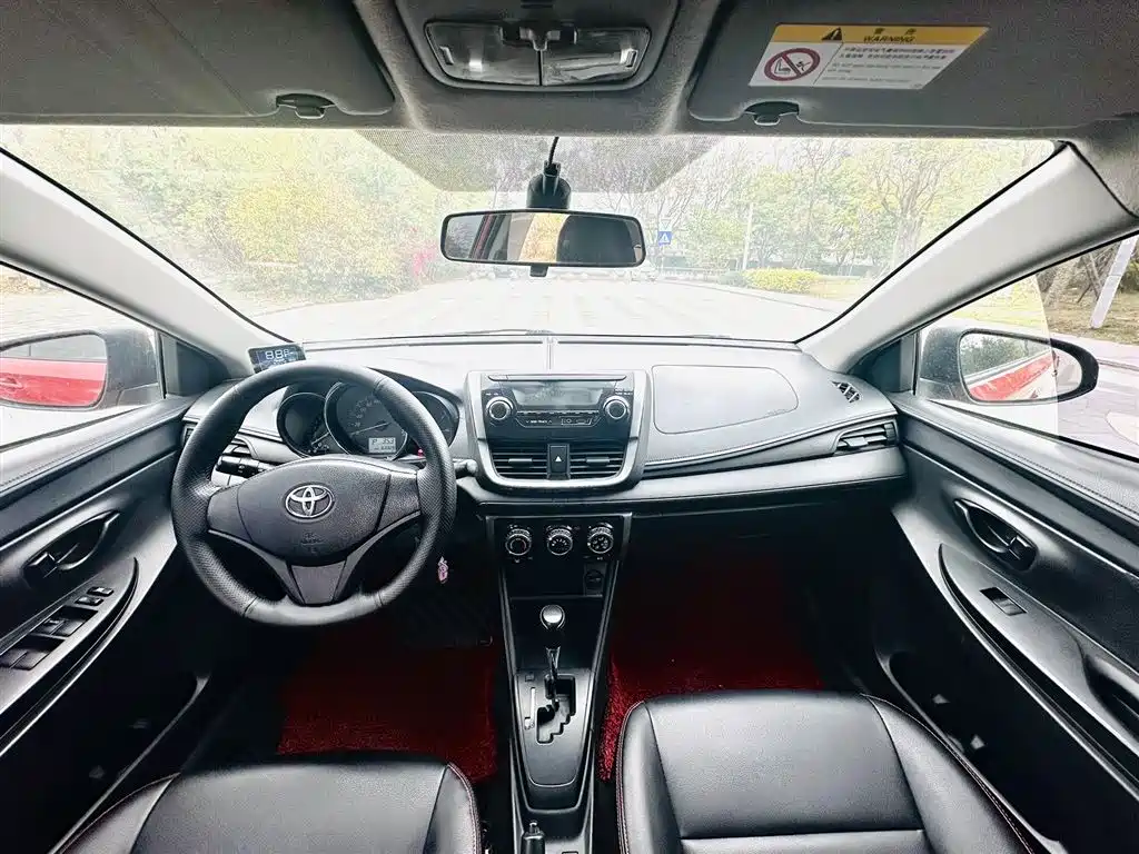 Toyota Yaris L 2018 — фото 2