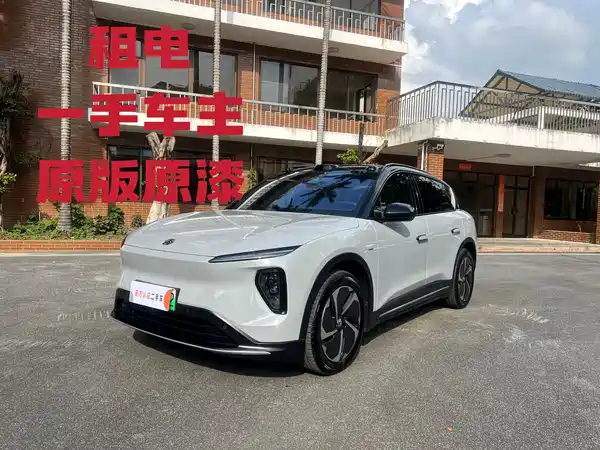 NIO ES6 2025