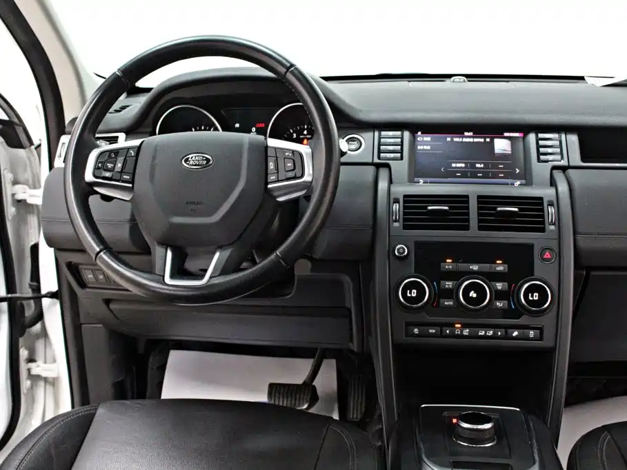 Land Rover Discovery Sport 2019 — фото 9