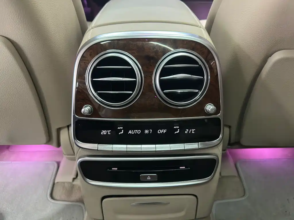 Mercedes-Benz S-Class 2013