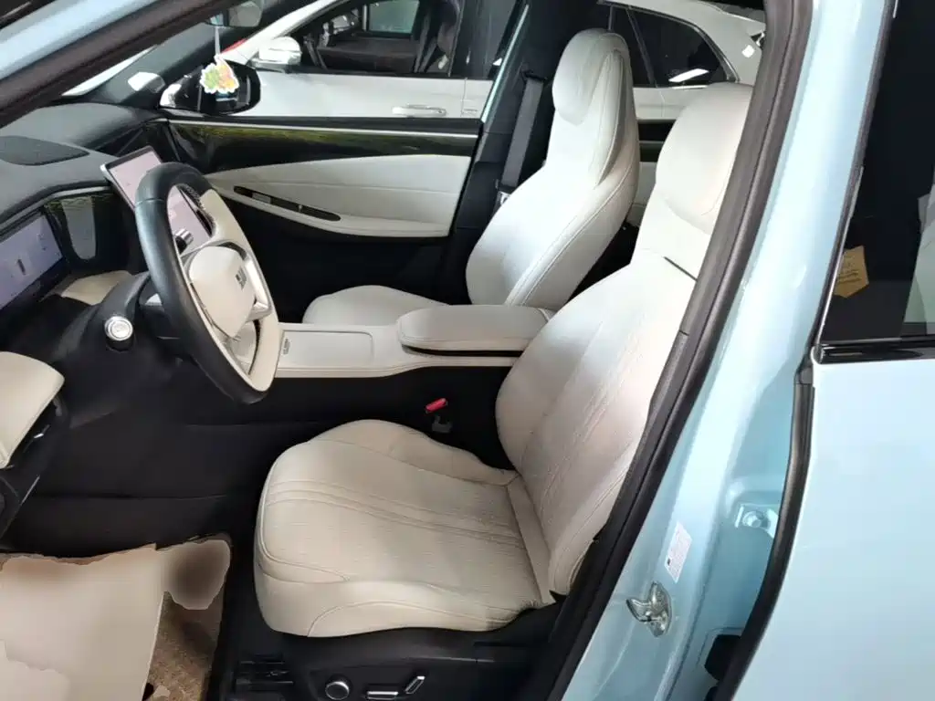 Geely Galaxy L7 2023 — фото 15