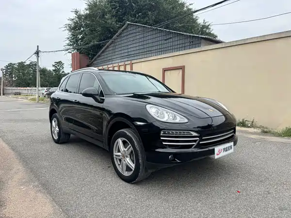 Porsche Cayenne 2014