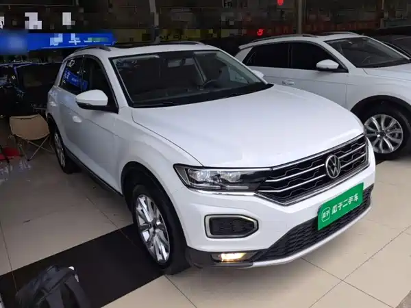 Volkswagen T-Roc 2023