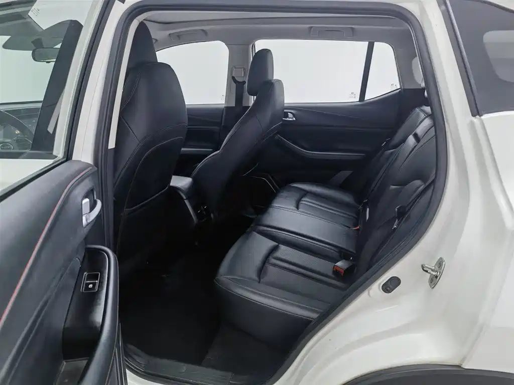 GAC Motor Trumpchi GS4 2021 — фото 15