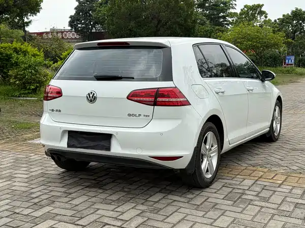 Volkswagen Golf 2014