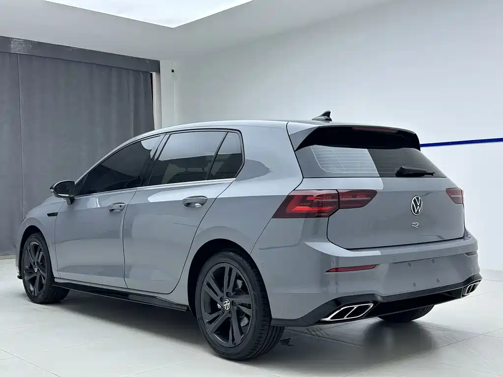 Volkswagen Golf 2022
