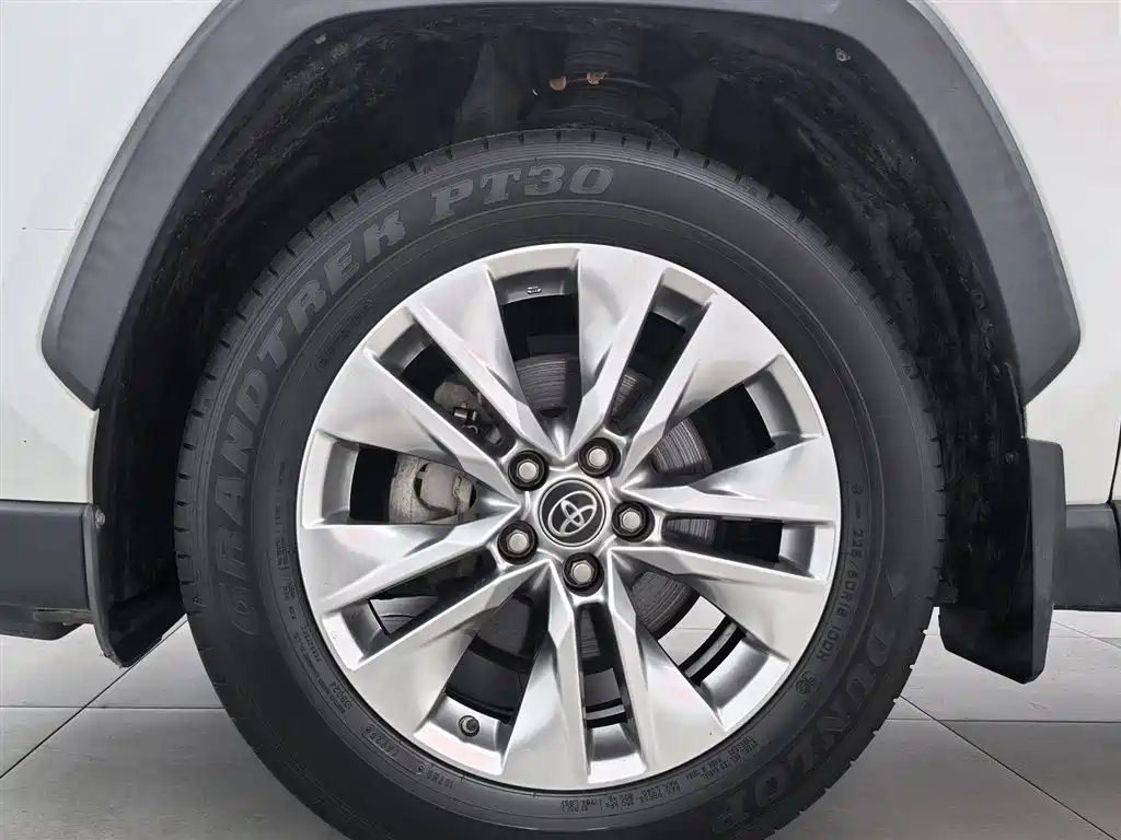 Toyota Wildlander 2020 — фото 17