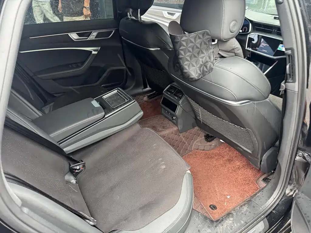Audi A6L 2024