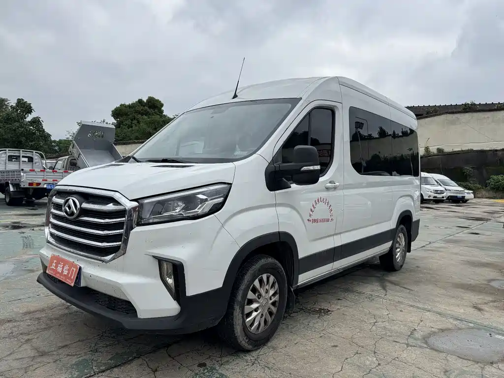 Maxus V90 2023