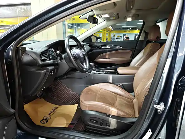 Buick Regal 2020
