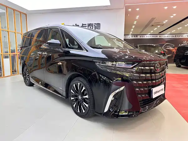 Toyota Alphard 2024