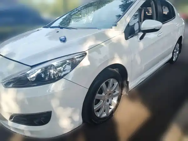 Peugeot 308 2015