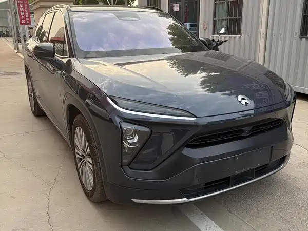 NIO ES6 2020