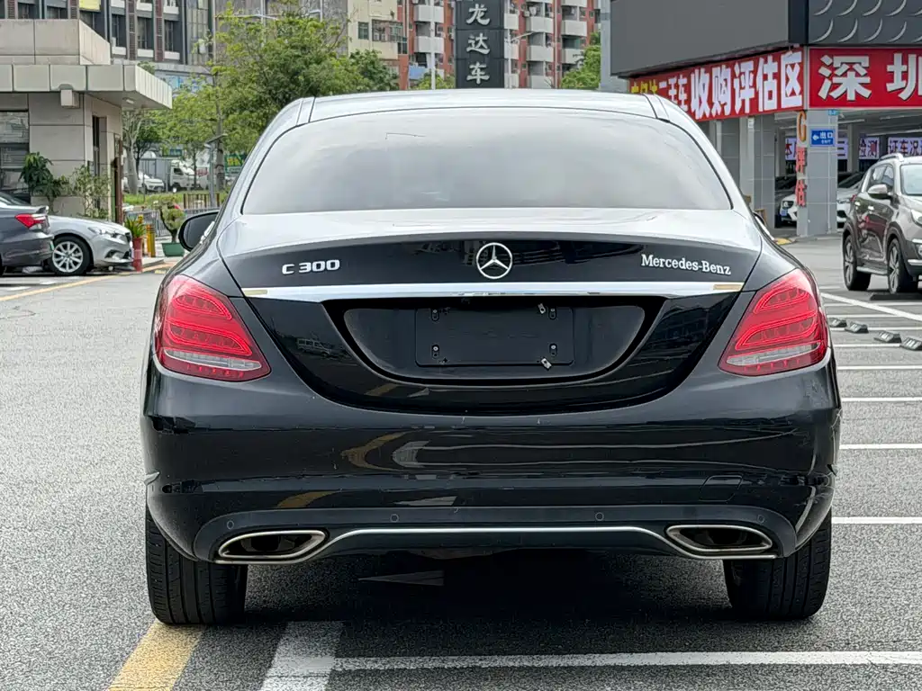 Mercedes-Benz C-Class 2016