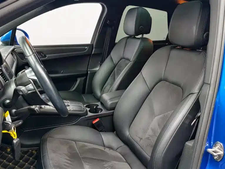 Porsche Macan 2017 — фото 12