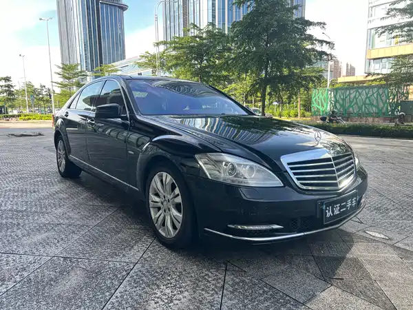 Mercedes-Benz S-Class 2013