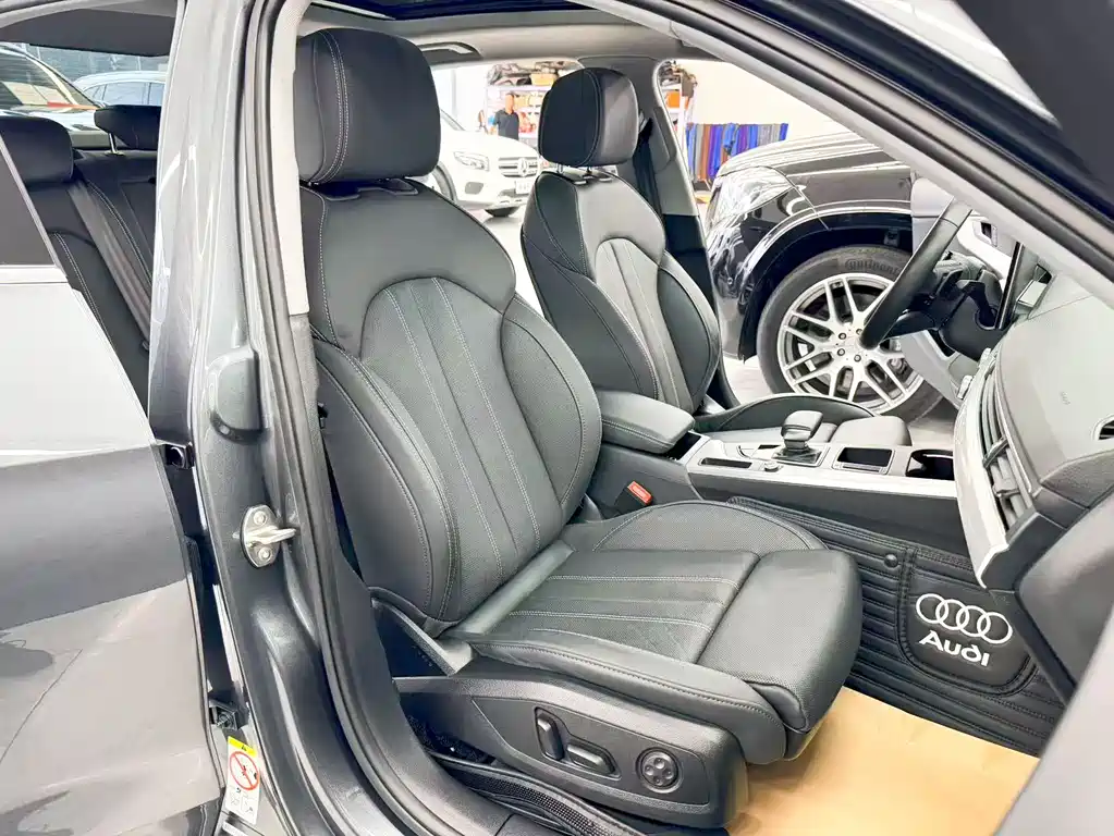 Audi A4L 2021 — фото 15