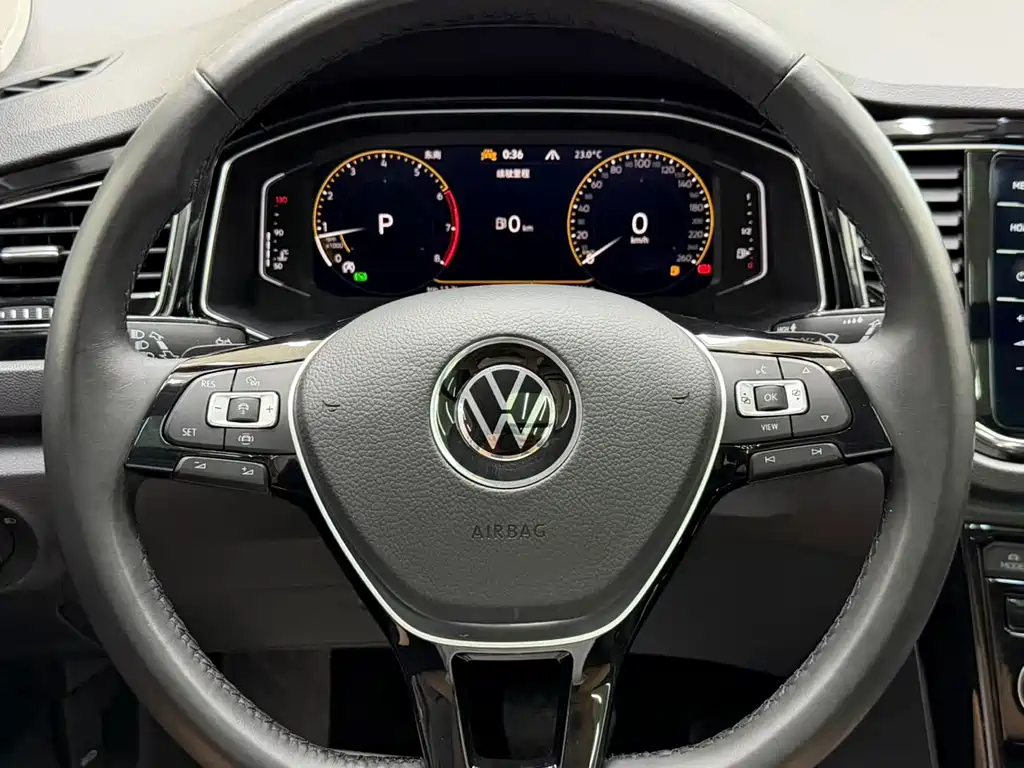 Volkswagen T-Roc 2022 — фото 17