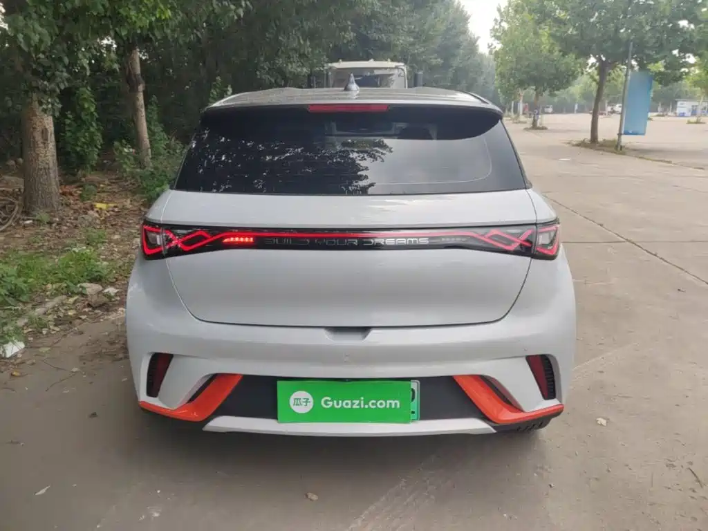 BYD Dolphin 2022