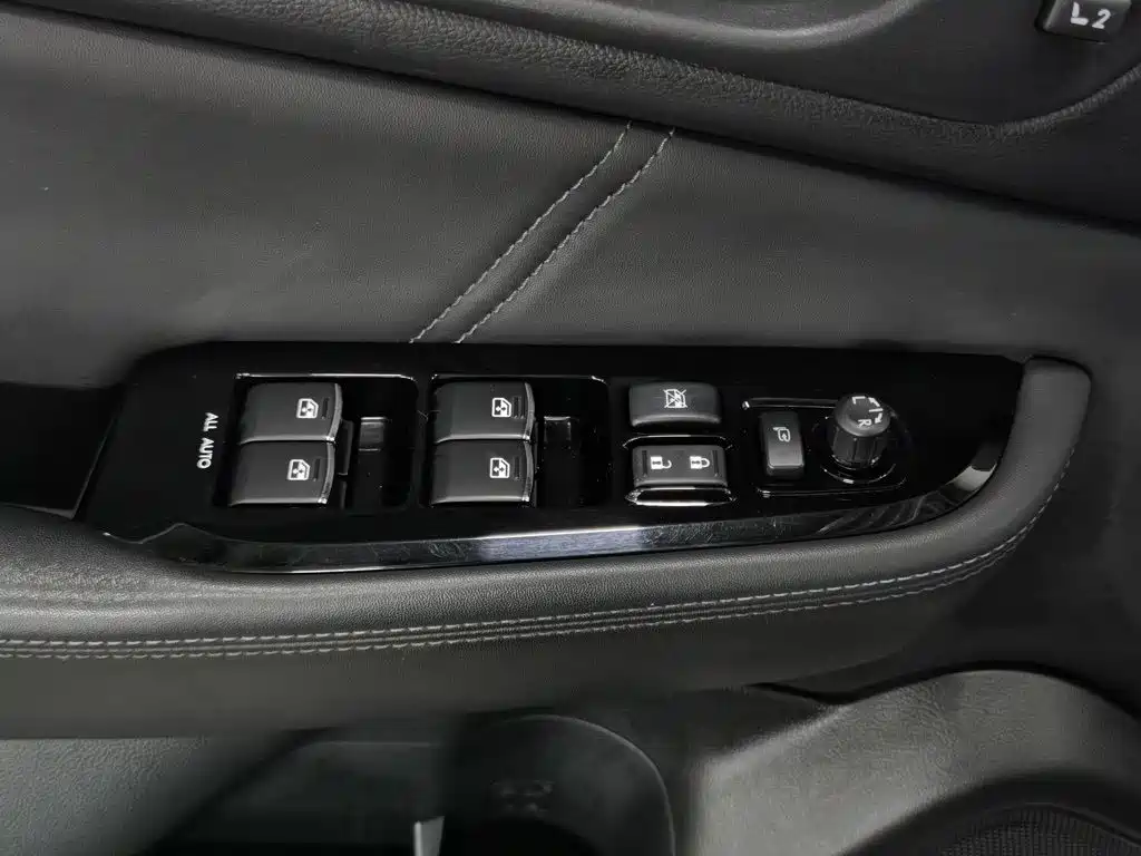 Subaru Outback 2015 — фото 9