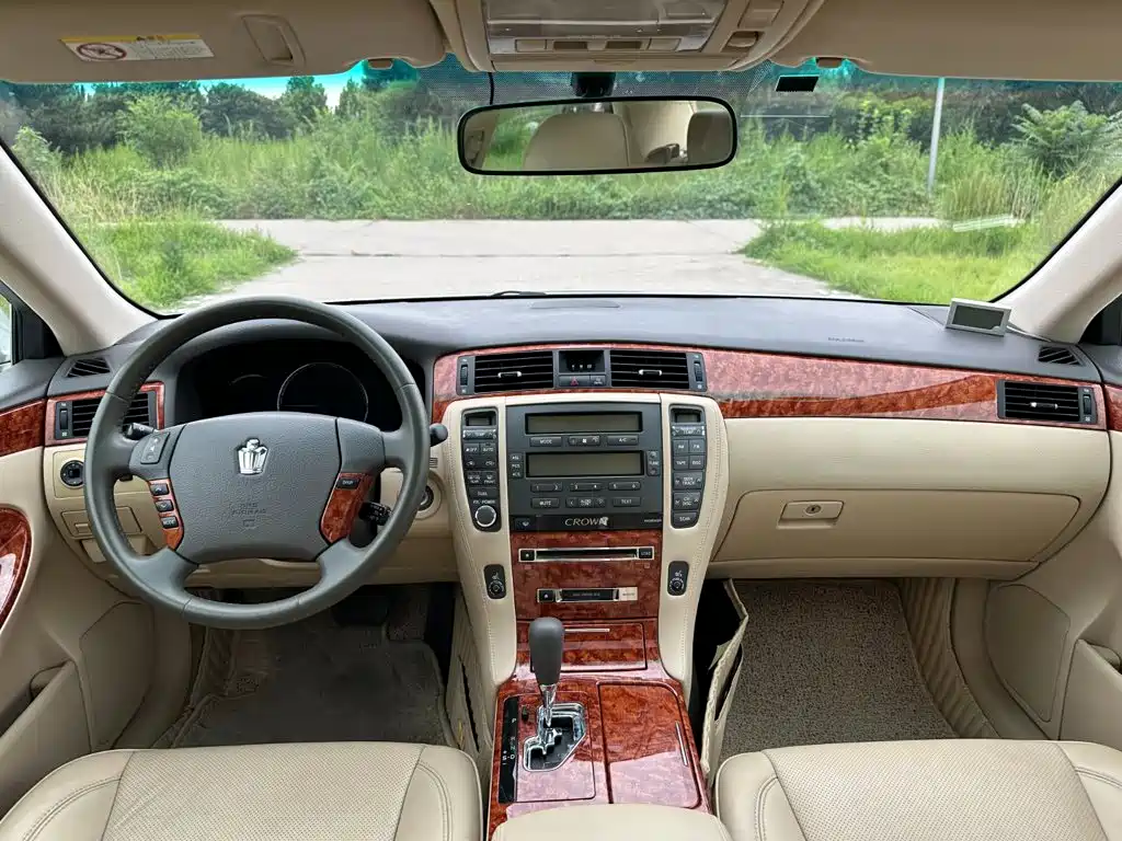 Toyota Crown 2007 — фото 10