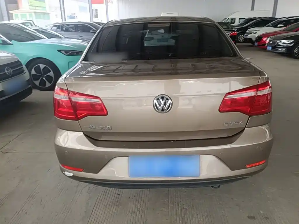Volkswagen Bora 2015