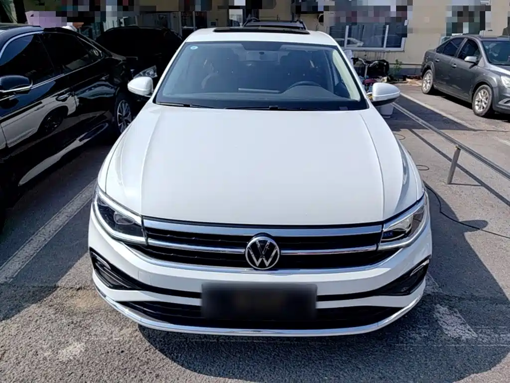 Volkswagen Bora 2024