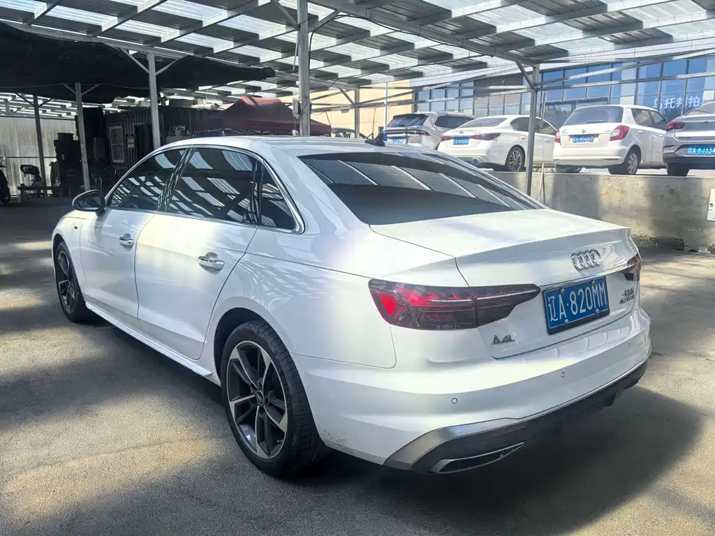 Audi A4L 2022