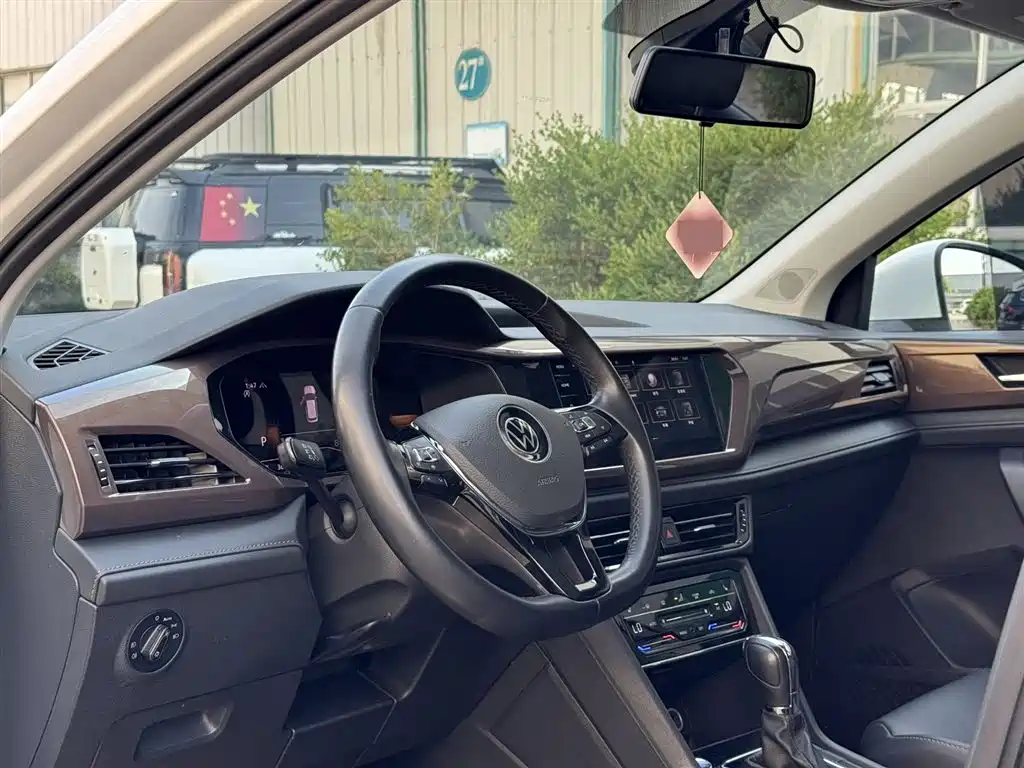 Volkswagen Tharu 2022