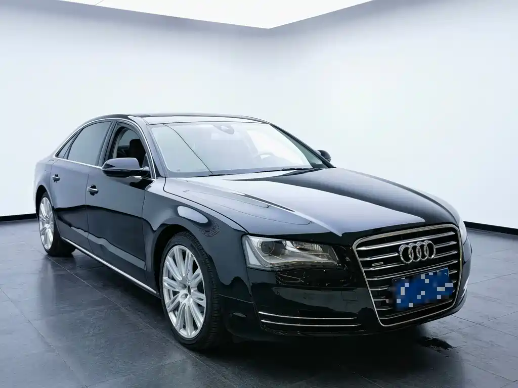 Audi A8 2012