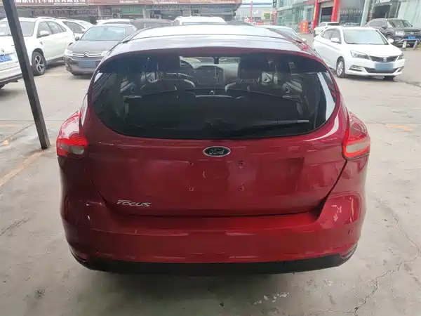 Ford Focus 2015