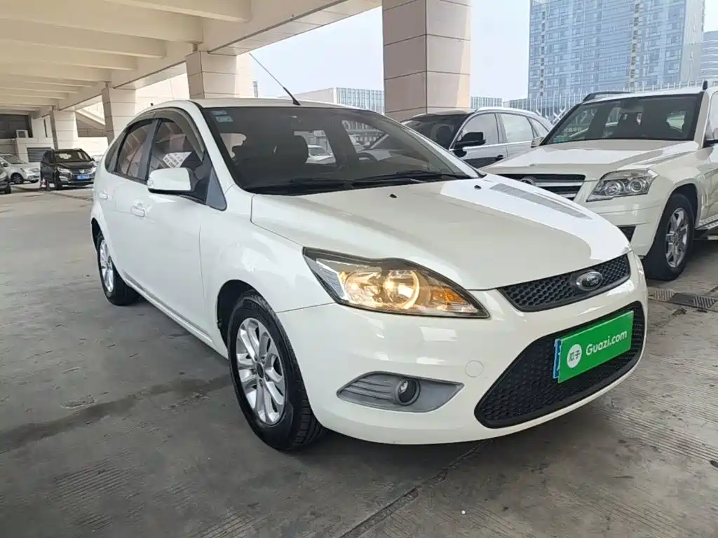Ford Focus 2016 — фото 4