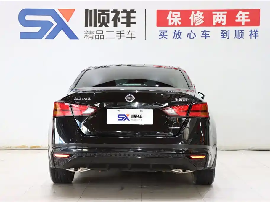 Nissan Teana 2021