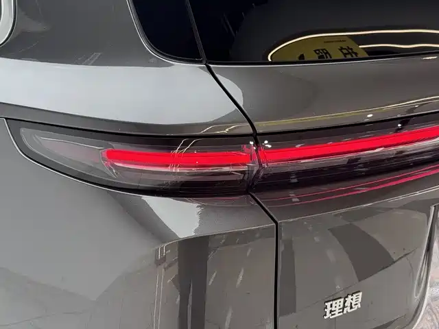 Li Auto L9 2024 — фото 10