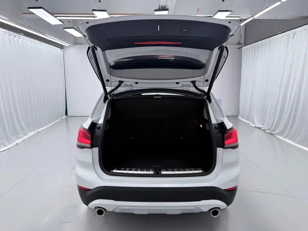 BMW X1 2022 — фото 15