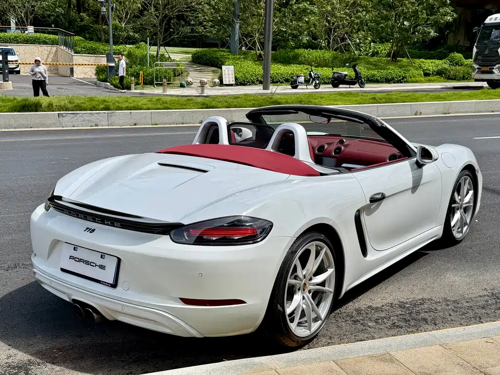 Porsche 718 2019