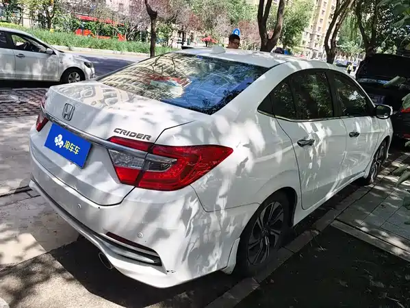 Honda Crider 2016