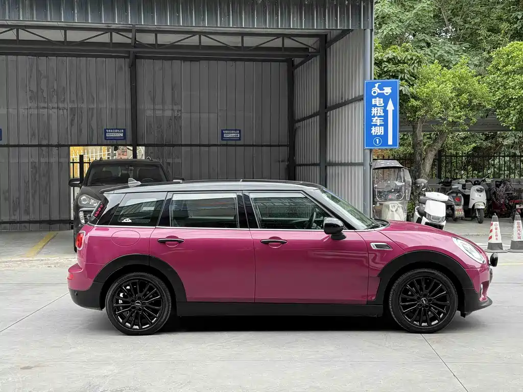 MINI Clubman 2016 — фото 9
