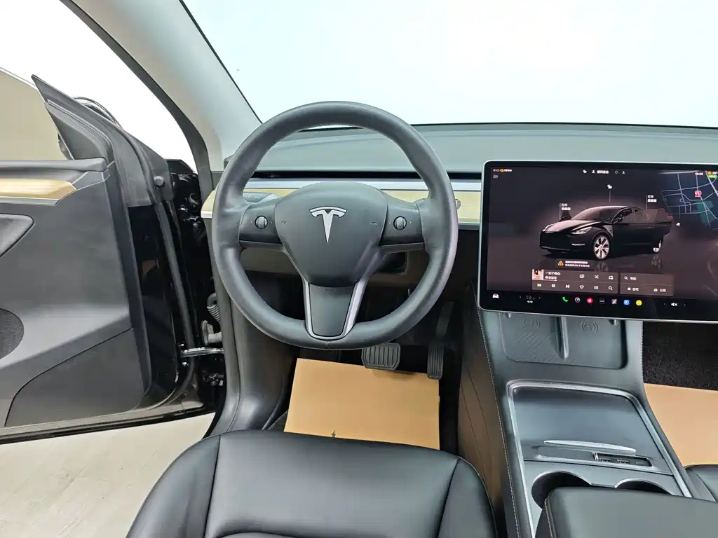Tesla Model Y 2022 — фото 30