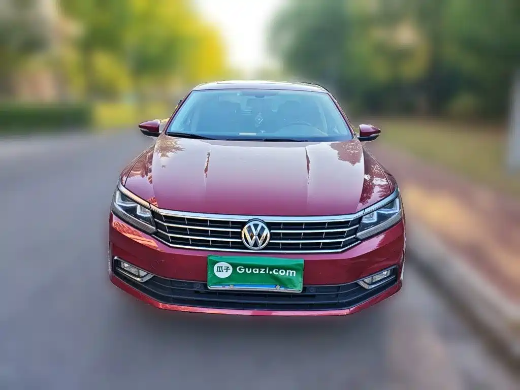 Volkswagen Passat 2017 — фото 24