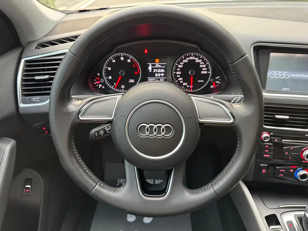 Audi Q5 2016 — фото 16
