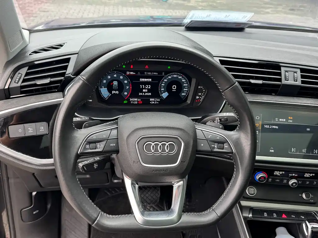 Audi Q3 2021 — фото 20