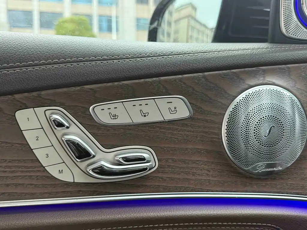 Mercedes-Benz E-Class 2020