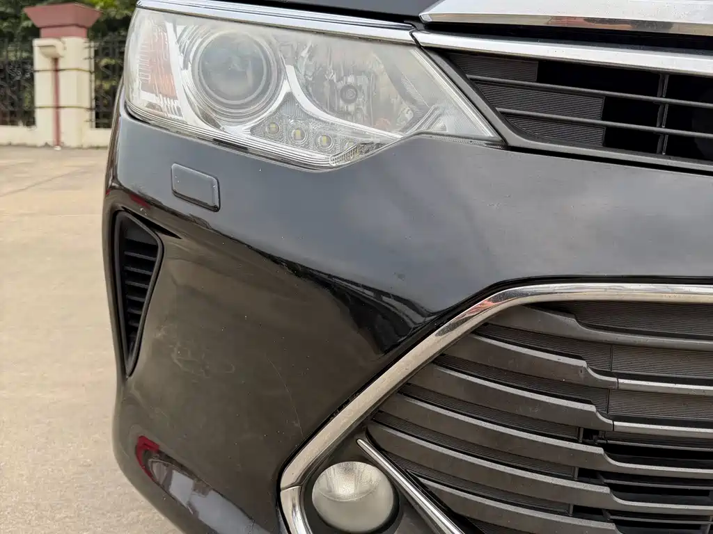 Toyota Camry 2016 — фото 16