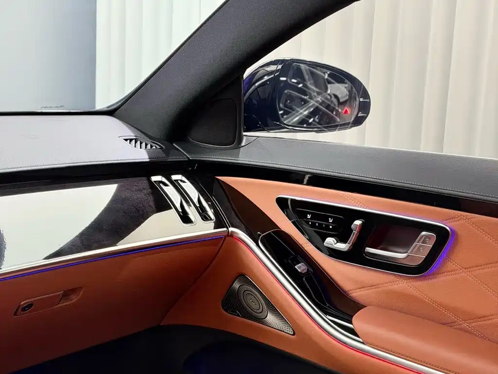 Mercedes-Benz Maybach S-Class 2022 — фото 14