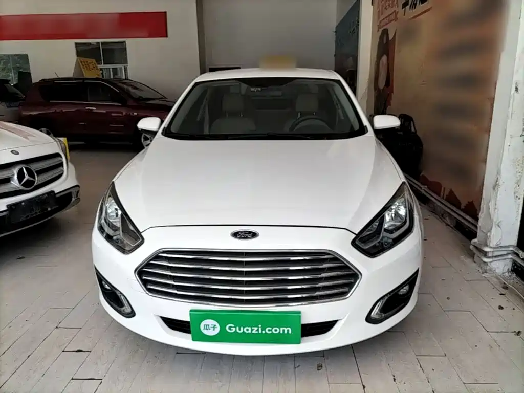 Ford Forrest 2018