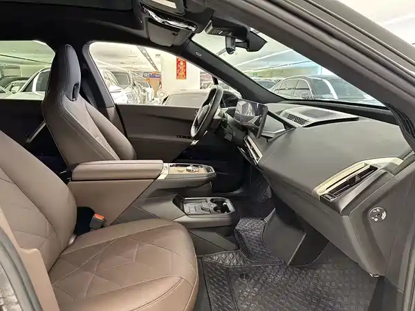 BMW iX 2024