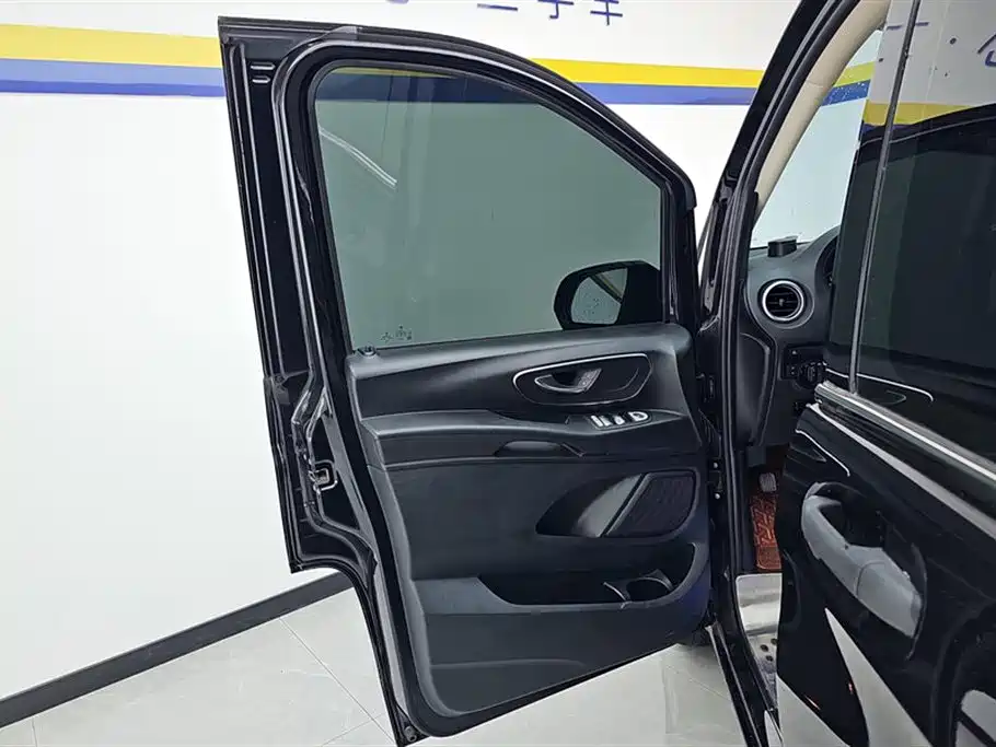 Mercedes-Benz Vito 2020