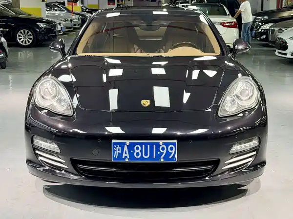 Porsche Panamera 2011