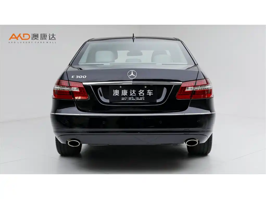 Mercedes-Benz E-Class 2012